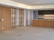 Apartamento com 3 dormitórios para alugar, 230 m² por R$...