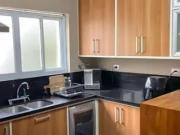 Apartamento com 3 dormitÃ³rios para alugar, 244 mÂ² por...