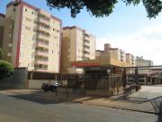 Apartamento com 3 dormitÃ³rios para alugar, 80 mÂ² por...