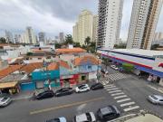 Apartamento com 3 dormitórios para alugar, 85 m² por R$...