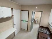 Apartamento com 3 dormitórios para alugar, 89 m² por R$...