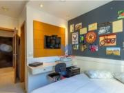 Apartamento com 3 dormitórios à venda, 147 m² por R$...