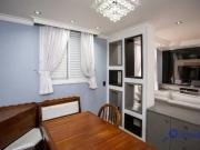 Apartamento com 3 dormitórios à venda, 70 m² por R$...