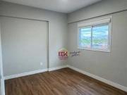 Apartamento com 3 dormitórios à venda, 101 m² por R$...