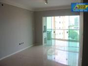 Apartamento com 3 dormitórios à venda, 103 m² por R$...