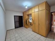 Apartamento com 3 dormitórios à venda, 109 m² por R$...