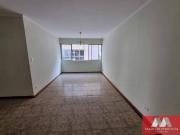Apartamento com 3 dormitórios à venda, 110 m² por R$...