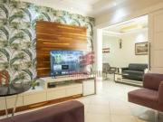 Apartamento com 3 dormitórios à venda, 133 m² por R$...