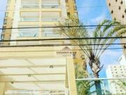 Apartamento com 3 dormitórios à venda, 134 m² por R$...