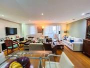 Apartamento com 3 dormitórios à venda, 135 m² por R$...