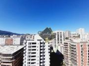 Apartamento com 3 dormitórios à venda por R$...