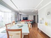 Apartamento com 3 dormitórios à venda, 143 m² por R$...