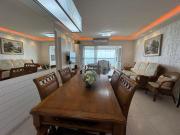 Apartamento com 3 dormitórios à venda, 145 m² por R$...