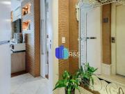 Apartamento com 3 dormitórios à venda, 150 m² por R$...