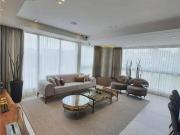 Apartamento com 3 dormitórios à venda, 151 m² por R$...