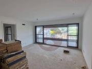 Apartamento com 3 dormitórios à venda, 154 m² por R$...