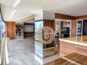 Apartamento com 3 dormitórios à venda, 156 m² por R$...