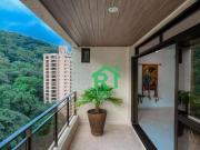 Apartamento com 3 dormitórios à venda, 158 m² por R$...