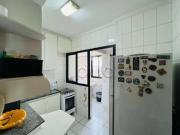 Apartamento com 3 dormitórios à venda, 159 m² por R$...