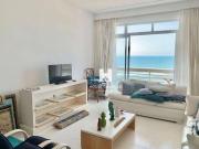 Apartamento com 3 dormitórios à venda, 160 m² por R$...