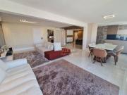 Apartamento com 3 dormitórios à venda, 162 m² por R$...