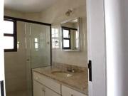 Apartamento com 3 dormitórios à venda, 177 m² por R$...