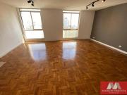 Apartamento com 3 dormitórios à venda, 180 m² por R$...