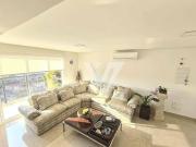 Apartamento com 3 dormitórios à venda, 185 m² por R$...