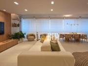 Apartamento com 3 dormitórios à venda, 197 m² por R$...