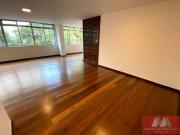 Apartamento com 3 dormitórios à venda, 200 m² por R$...