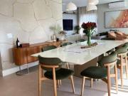 Apartamento com 3 dormitórios à venda, 202 m² por R$...