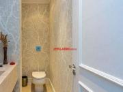 # Apartamento com 3 dormitórios à venda, 205 m² por R$...