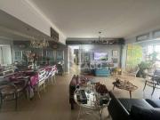 Apartamento com 3 dormitórios à venda, 207 m² por R$...