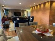 Apartamento com 3 dormitórios à venda, 210 m² por R$...