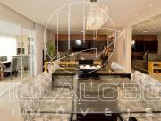 Apartamento com 3 dormitórios à venda, 210 m² por R$...