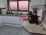 Apartamento com 3 dormitórios à venda, 211 m² por R$...