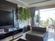 Apartamento com 3 dormitórios à venda, 212 m² por R$...
