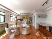 Apartamento com 3 dormitórios à venda, 219 m² por R$...