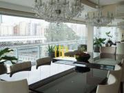 Apartamento com 3 dormitórios à venda, 219 m² por R$...