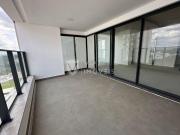 Apartamento com 3 dormitórios à venda, 220 m² por R$...