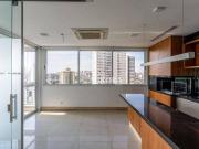 Apartamento com 3 dormitórios à venda, 245 m² por R$...