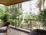 Apartamento com 3 dormitórios à venda, 270 m² por R$...