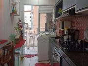 Apartamento com 3 dormitórios à venda, 68 m² por R$...