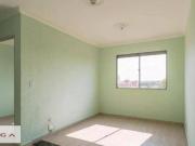 Apartamento com 3 dormitórios à venda, 70 m² por R$...