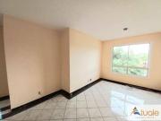 Apartamento com 3 dormitórios à venda, 70 m² por R$...