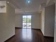 Apartamento com 3 dormitórios à venda, 70 m² por R$...