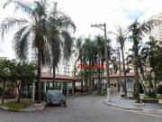 Apartamento com 3 dormitórios à venda, 70 m² por R$...