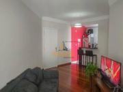 Apartamento com 3 dormitórios à venda, 70 m² por R$...