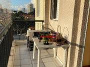 Apartamento com 3 dormitórios à venda, 70 m² por R$...