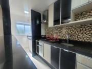 Apartamento com 3 dormitórios à venda, 70 m² por R$...